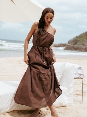 Petal & Pup • NWT $175 Linen/cotton Maxi Dress PTP 19”-20” belt not included